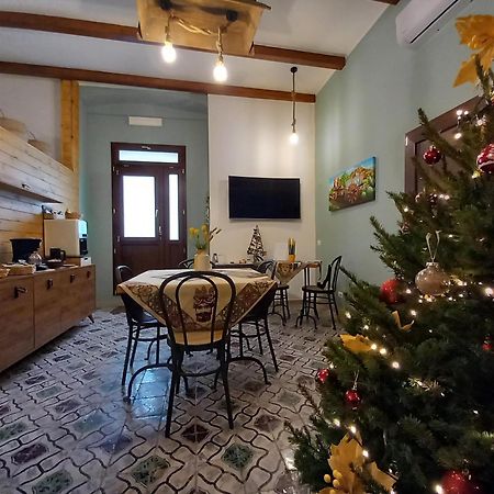 بياتْسا أرمارِنا Cantunera Sicilianroom المظهر الخارجي الصورة